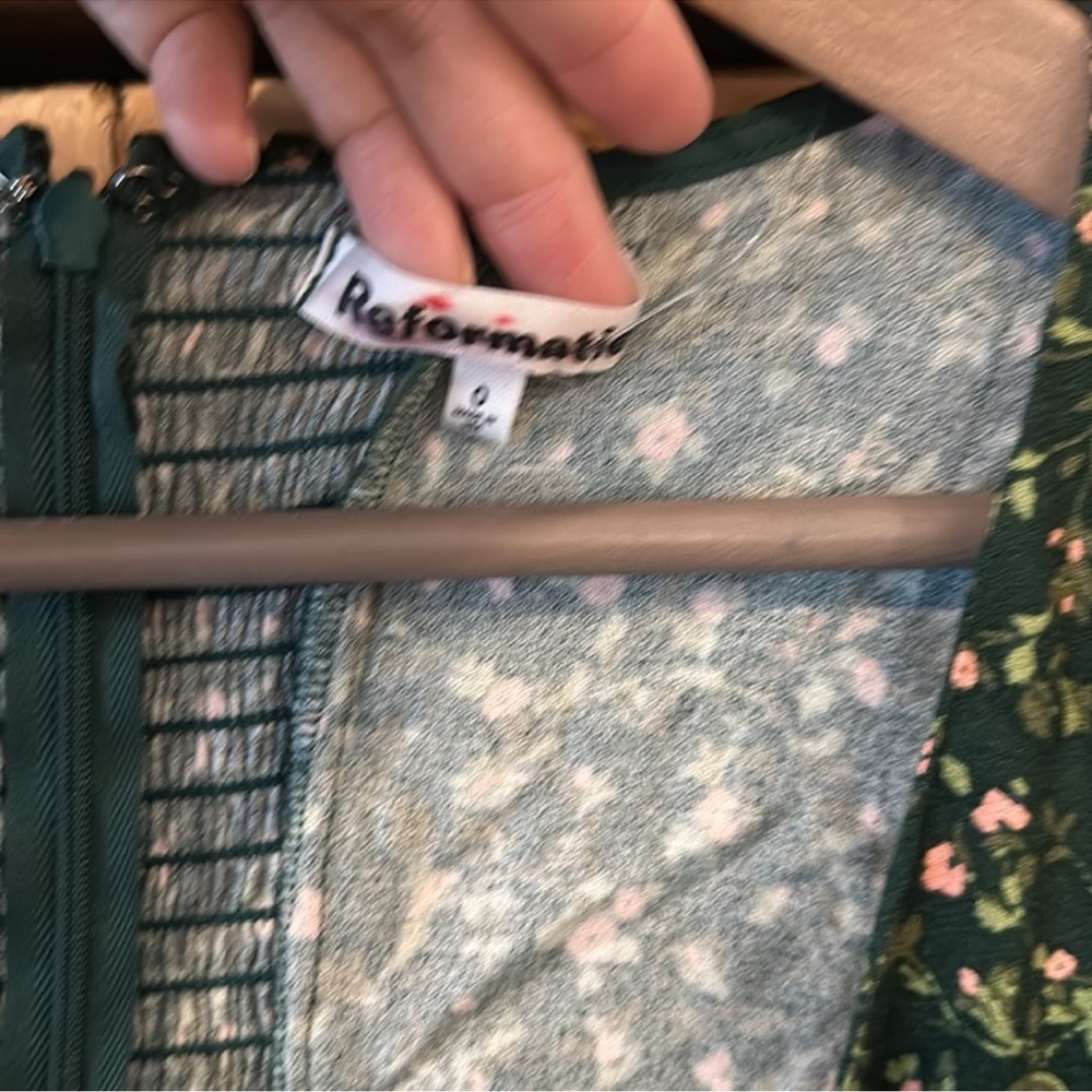Reformation Alessi Dress - Picture 7 of 8
